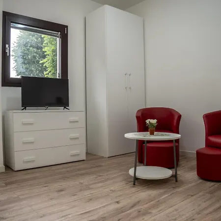 Teresa 3* مانياغو