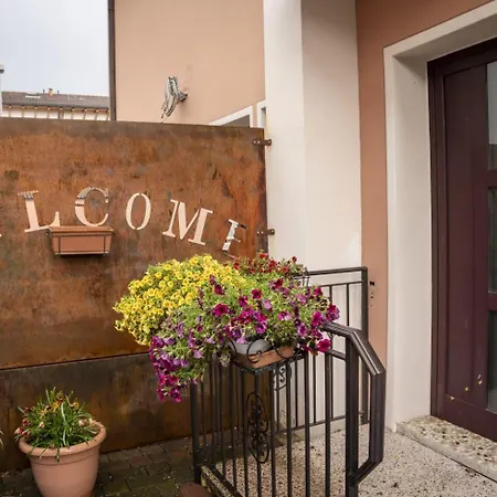 فندق مبيت وإفطار Teresa مانياغو